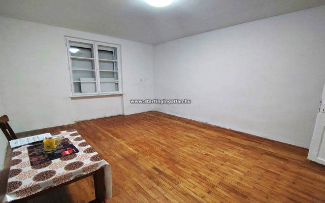 Eladó téglalakás, Budapesten, X. kerületben, Harmat utcában