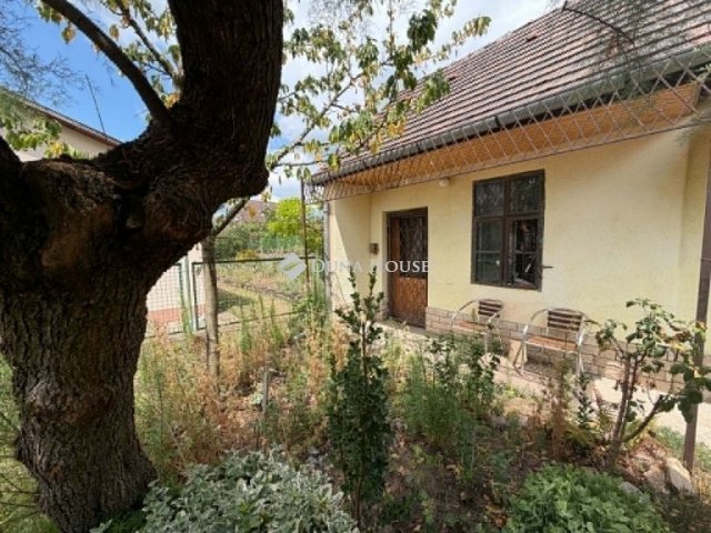 Eladó ikerház, Budapesten, XXI. kerületben 134.99 M Ft, 5 szobás