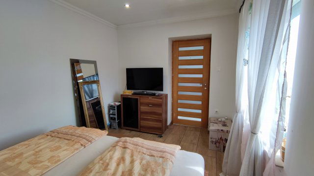 Eladó családi ház, Lesencetomajon 45.9 M Ft, 2 szobás