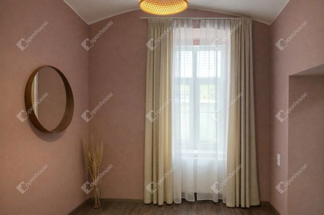 Eladó téglalakás, Sopronban 47 M Ft, 2 szobás