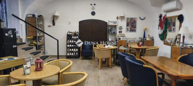 Eladó üzlethelyiség, Budapesten, V. kerületben 84.9 M Ft