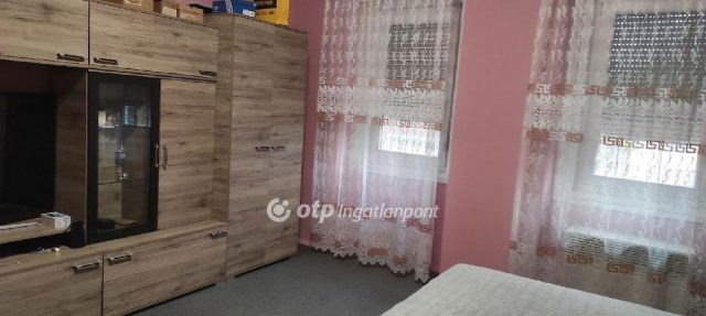 Eladó családi ház, Gyöngyöspatán 12 M Ft, 2+1 szobás
