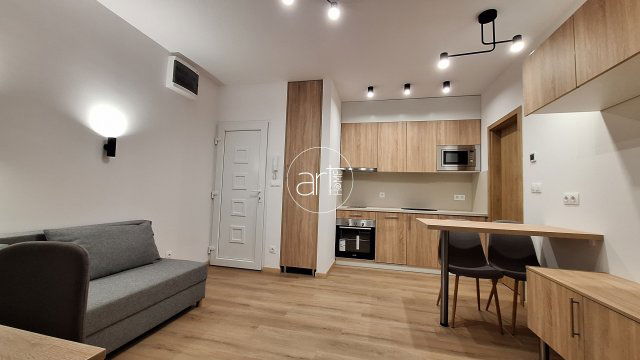 Kiadó téglalakás, albérlet, Szegeden 210 E Ft / hó, 2 szobás