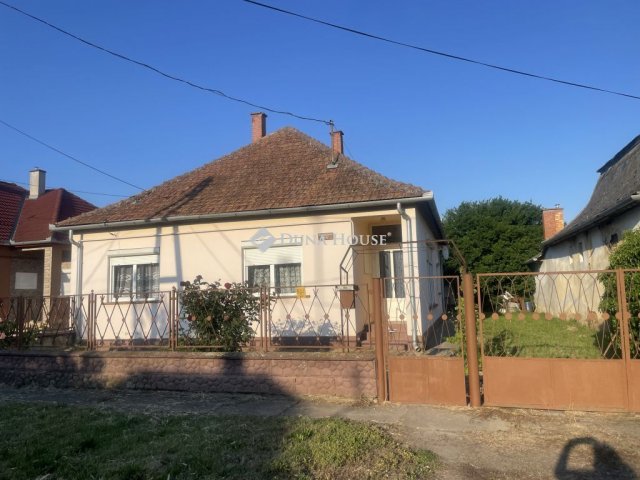 Eladó családi ház, Hercegszántón, Munkácsy Mihály utcában