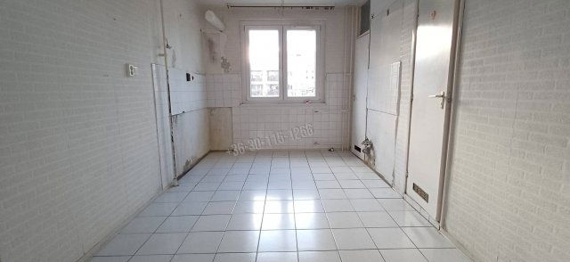 Eladó panellakás, Gyulán, Lahner György utcában 28.5 M Ft