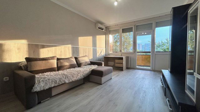 Kiadó téglalakás, albérlet, Debrecenben 260 E Ft / hó, 2 szobás