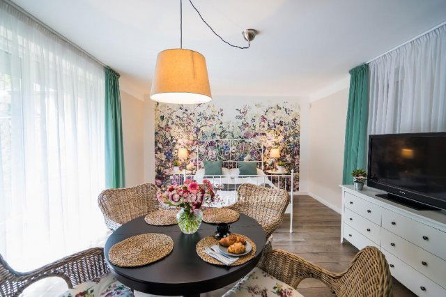 Eladó családi ház, Siófokon 650 M Ft, 16+2 szobás