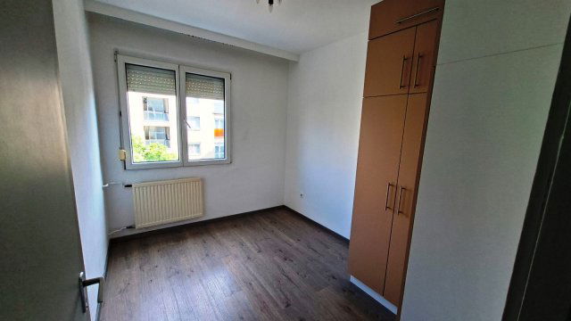 Kiadó panellakás, albérlet, Székesfehérvárott 180 E Ft / hó