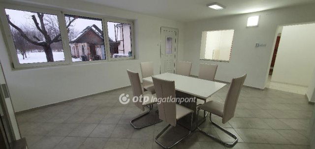 Eladó családi ház, Somlóvásárhelyen 26.9 M Ft, 2+1 szobás