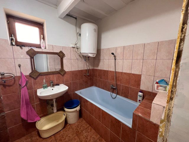 Eladó családi ház, Napkoron 16.5 M Ft, 3 szobás