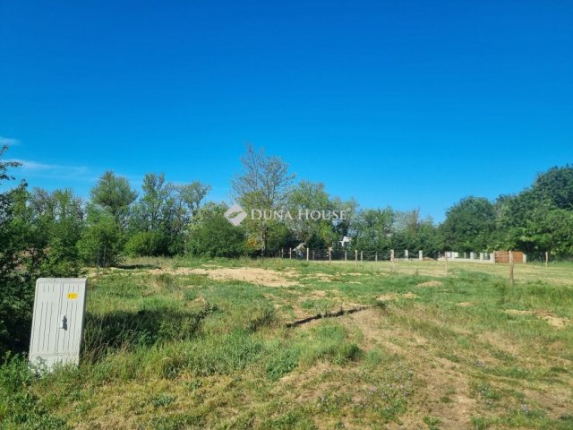 Eladó telek, Papkeszin 15.9 M Ft / költözzbe.hu
