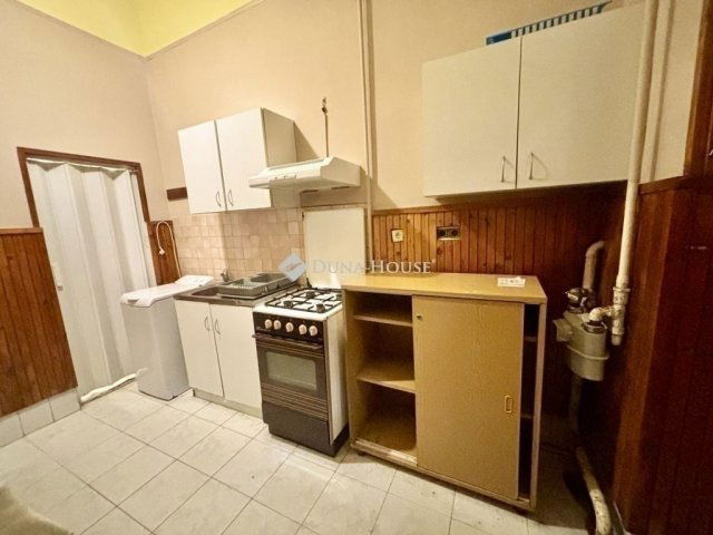 Eladó téglalakás, Budapesten, XIV. kerületben 34.9 M Ft