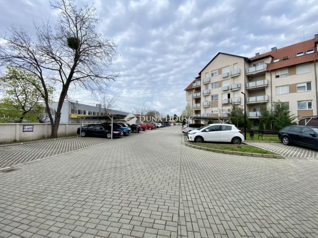 Eladó garázs, Budapesten, XVIII. kerületben 3.45 M Ft