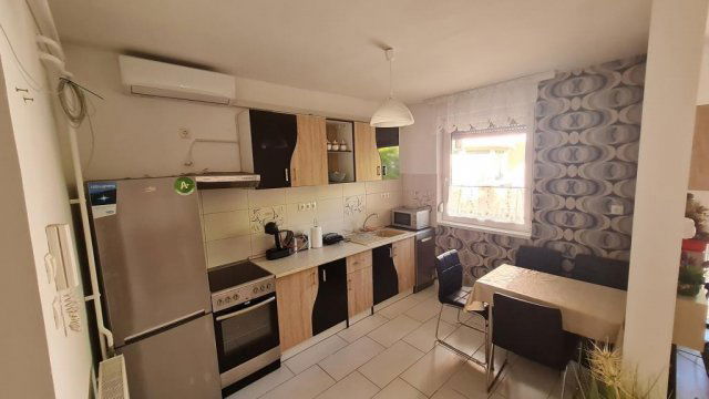 Kiadó téglalakás, albérlet, Debrecenben 210 E Ft / hó