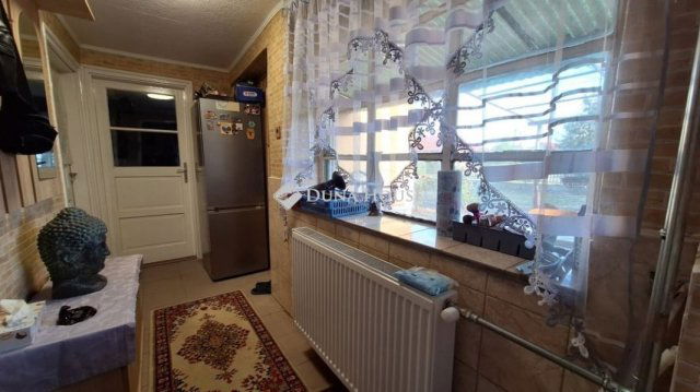 Eladó családi ház, Simontornyán 26 M Ft, 3 szobás