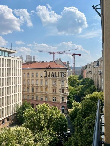 Kiadó téglalakás, albérlet, V. kerületben, Falk Miksa utcában