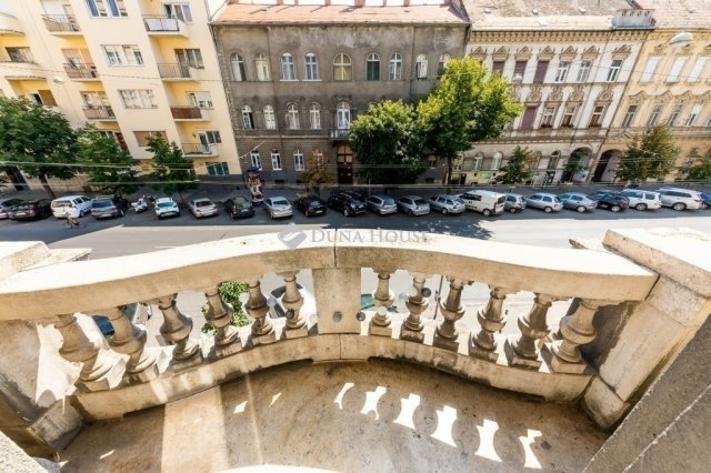 Eladó téglalakás, Budapesten, VII. kerületben 169.9 M Ft