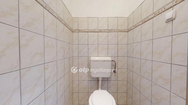 Eladó téglalakás, Mezőkövesden 24.9 M Ft, 2 szobás