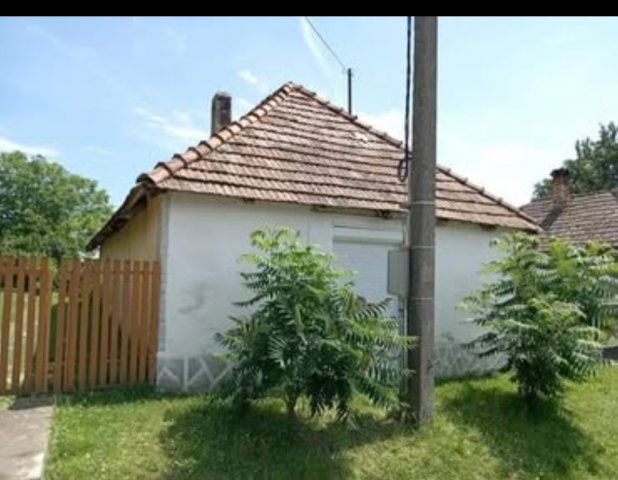 Eladó családi ház, Nagyszakácsin 13.9 M Ft, 2 szobás