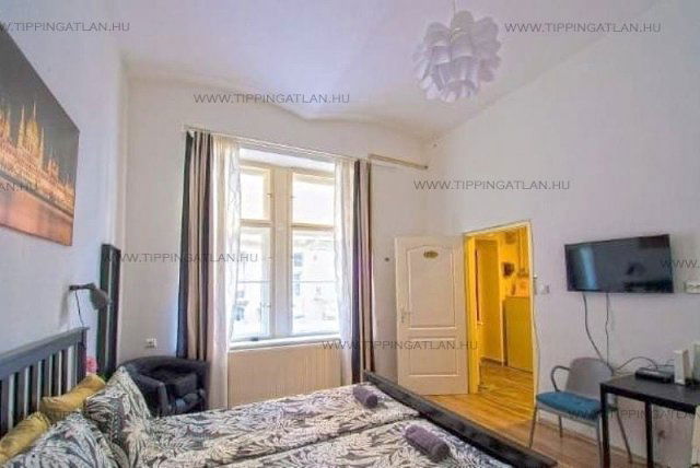Eladó téglalakás, VII. kerületben, Szövetség utcában