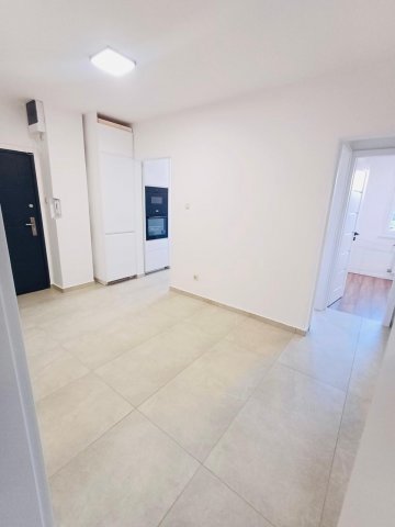 Eladó panellakás, Budapesten, III. kerületben 84.9 M Ft