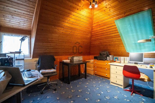 Eladó családi ház, Sóskúton 129.9 M Ft, 7 szobás