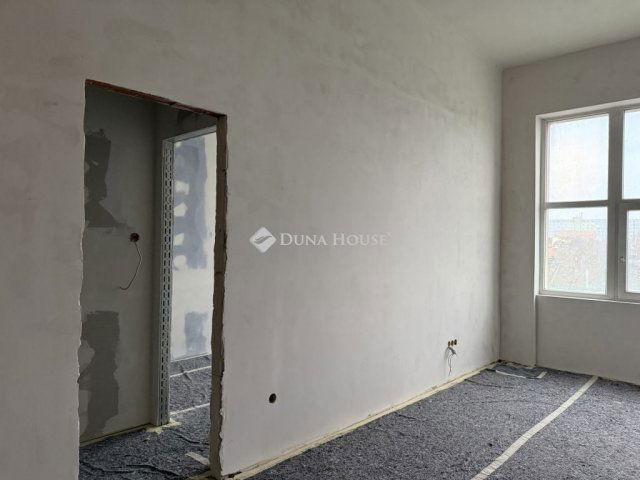 Eladó téglalakás, Budapesten, XXI. kerületben 31.5 M Ft