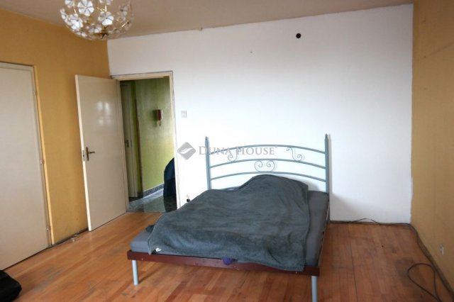 Eladó panellakás, Budapesten, XX. kerületben 49.5 M Ft, 2 szobás