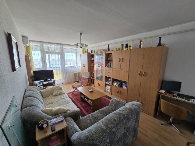 Eladó panellakás, Pécsett, Kodolányi János utcában 42.9 M Ft