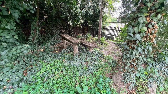 Eladó családi ház, Ugodon 39.9 M Ft, 5 szobás