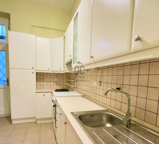 Eladó téglalakás, Budapesten, VII. kerületben 74 M Ft, 2 szobás