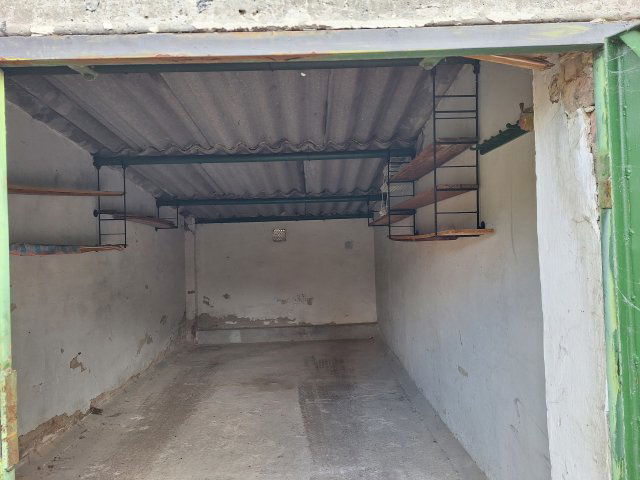 Eladó garázs, Szolnokon 6.8 M Ft / költözzbe.hu