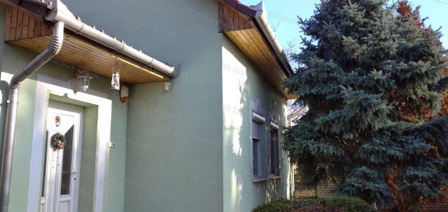 Eladó családi ház, Szolnokon 79.7 M Ft, 4 szobás