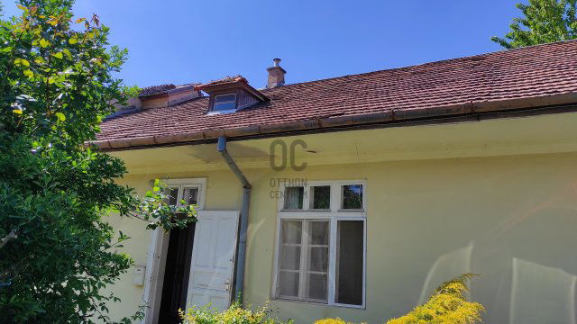 Eladó téglalakás, Egerben 35.7 M Ft, 2 szobás