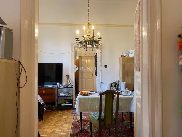 Eladó téglalakás, Budapesten, VII. kerületben 110 M Ft, 4 szobás