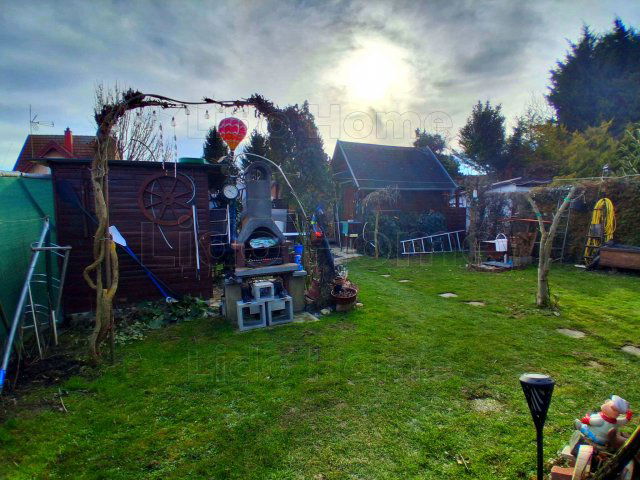 Eladó nyaraló, Dunaszigeten 54 M Ft, 4 szobás