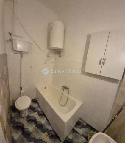 Eladó téglalakás, Budapesten, IV. kerületben 43 M Ft, 1 szobás