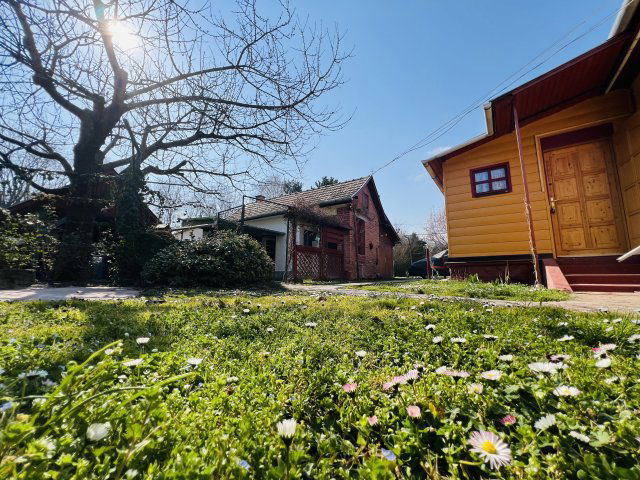 Eladó nyaraló, Balatonföldváron 57.5 M Ft, 2 szobás