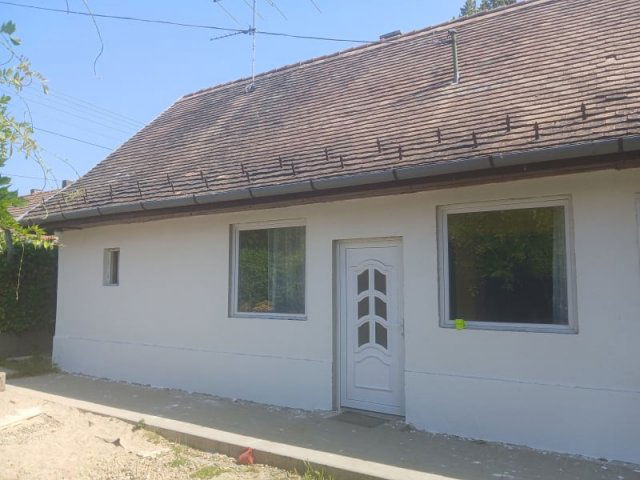 Eladó családi ház, Nyáregyházán 35.9 M Ft, 2+2 szobás