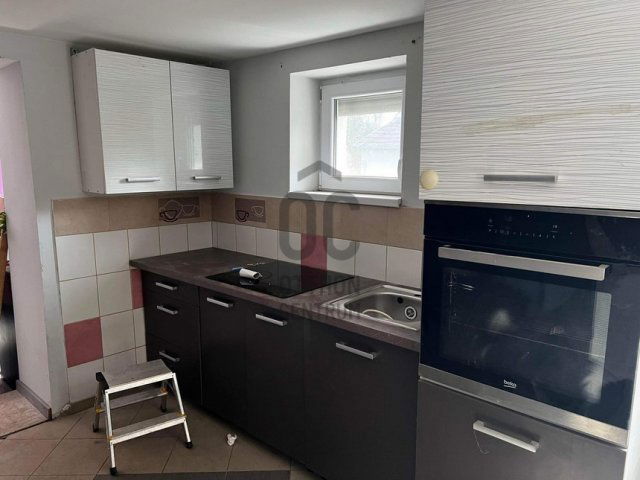 Eladó családi ház, Sárbogárdon 42 M Ft, 3 szobás
