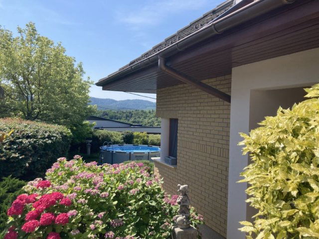 Eladó családi ház, Piliscsabán 239 M Ft, 5+1 szobás