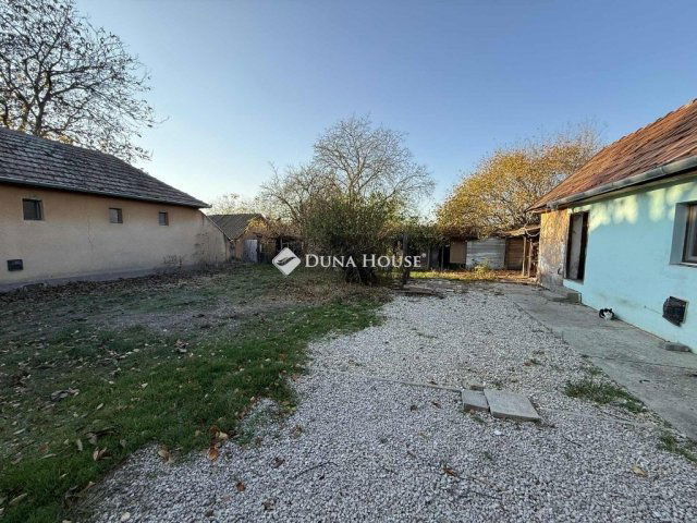 Eladó családi ház, Kerekegyházán 34.8 M Ft, 2 szobás