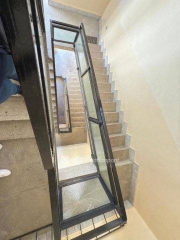 Eladó téglalakás, Budapesten, X. kerületben 59.5 M Ft, 2 szobás