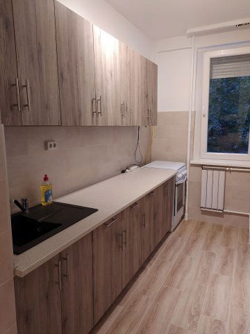 Kiadó téglalakás, albérlet, XIX. kerületben, Petőfi utcában