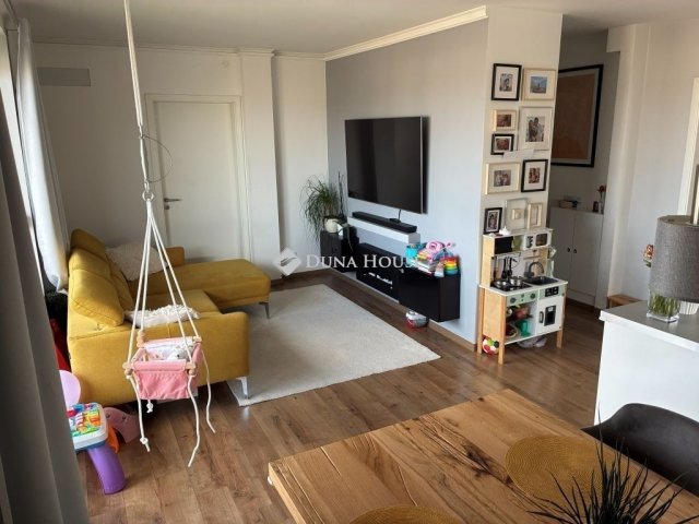 Eladó téglalakás, Budapesten, X. kerületben 129.9 M Ft, 3 szobás