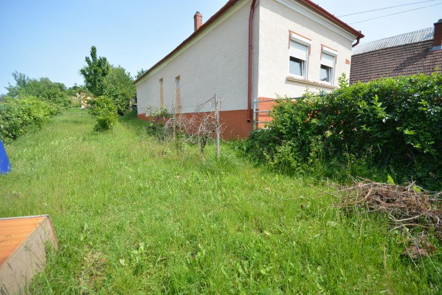 Eladó telek, Toronyon 1.6 M Ft / költözzbe.hu