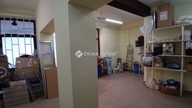 Eladó üzlethelyiség, Siófokon 45 M Ft / költözzbe.hu