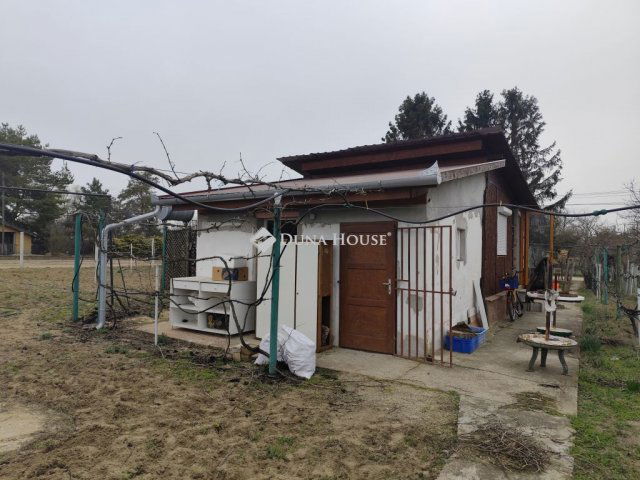 Eladó nyaraló, Cegléden 25 M Ft, 1 szobás / költözzbe.hu