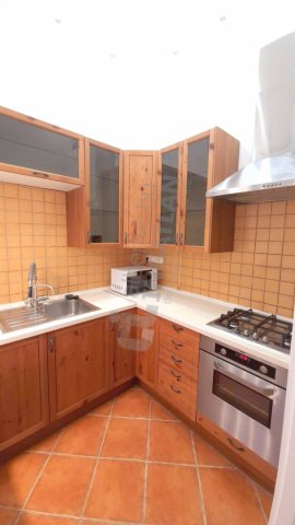 Kiadó téglalakás, albérlet, VI. kerületben, Szondi utcában