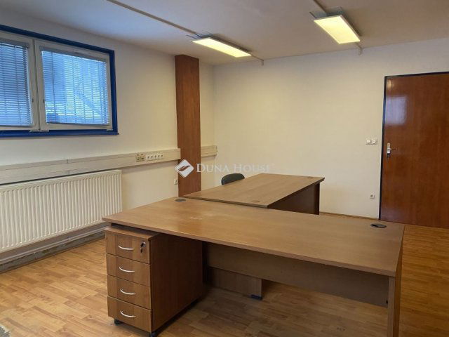 Eladó ipari ingatlan, Sopronban 770 M Ft / költözzbe.hu